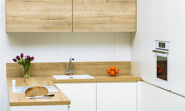 H1180 ST37 Natural Halifax Oak 38mm Square Edged